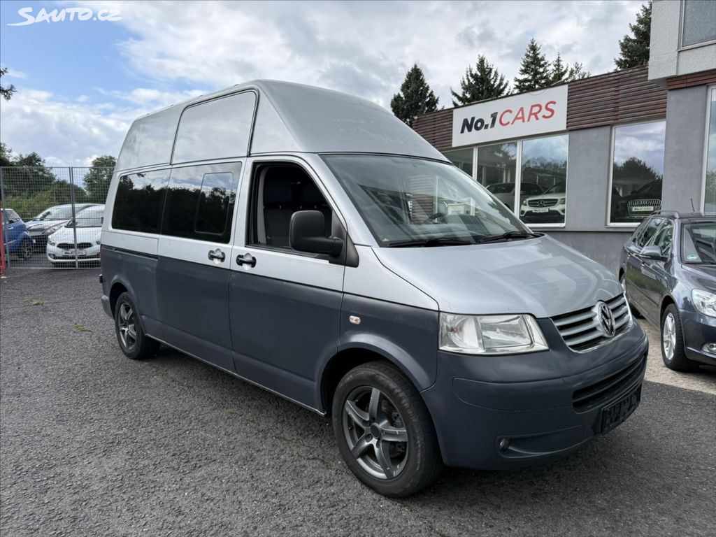 Volkswagen Transporter, 2,5 TDI LONG 9 MÍST TAŽNÉ